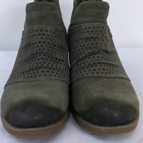 Earth Origins Oakland Amanda Olive Suede Ankle Boots Size 6.5 GOOD Condition - Picture 2 of 8